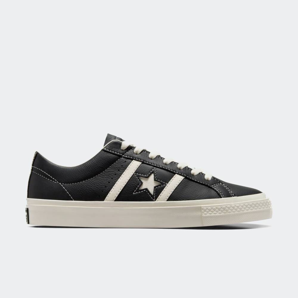 Black platform converse one star discount